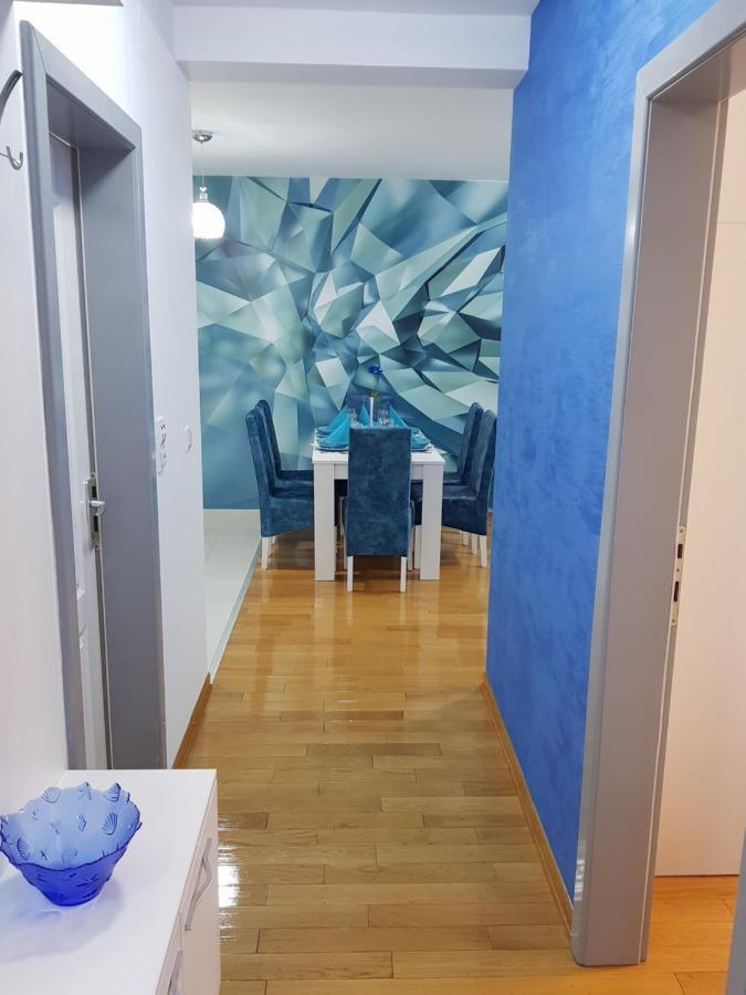 Apartman Kej Blue Free Parking Kraljevo Kültér fotó
