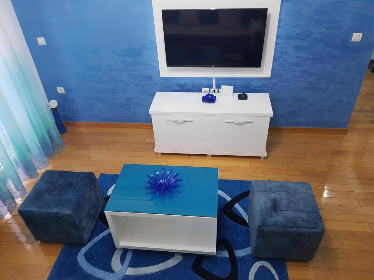 Apartman Kej Blue Free Parking Kraljevo Kültér fotó
